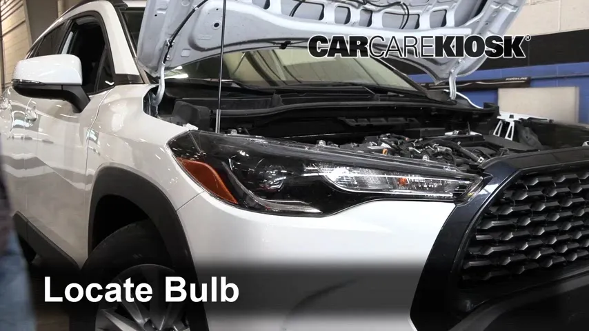 2022 Toyota Corolla Cross LE 2.0L 4 Cyl. Lights Highbeam (replace bulb)